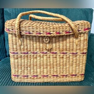 Vintage Handwoven Sewing / Picnic Tote Basket